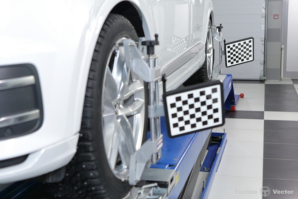 Стенд сход-развал 3D ТехноВектор 7202 KAB